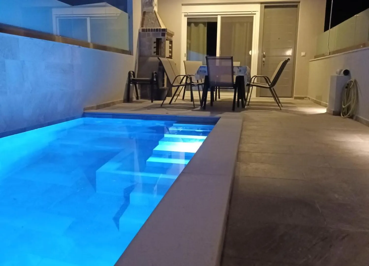 Вилла Twins House Pool 2 Никити