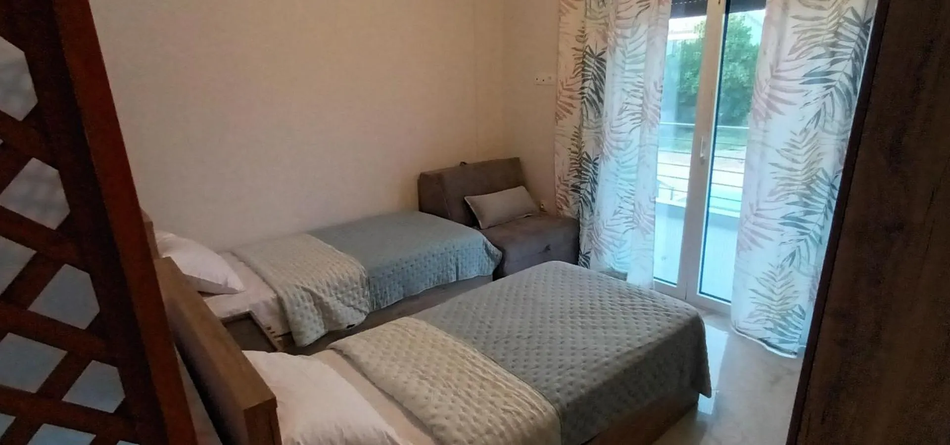 度假居 尼基季Twins House Pool 2别墅